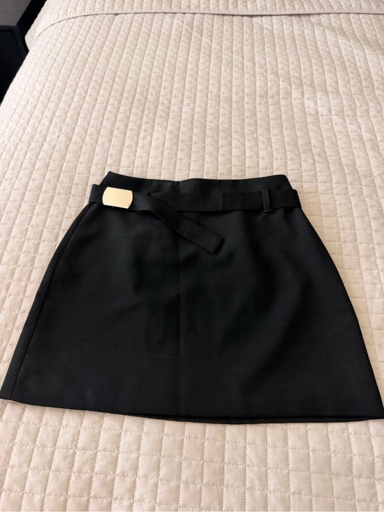 H&M Dresses & Skirts - H&M Black Mini Skirt with Gold Accent Buckle